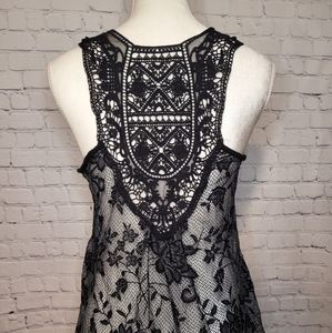Lace fly away